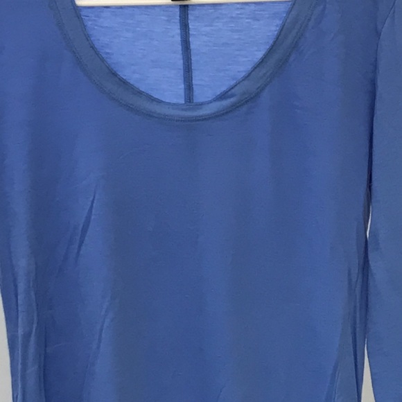 Banana Republic Ladies Under-shirt - Picture 2 of 9